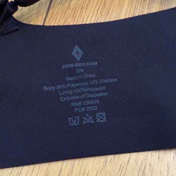 EBY - Pain Free T-Shirt Bra - Black - 32B - Picture 3 of 4